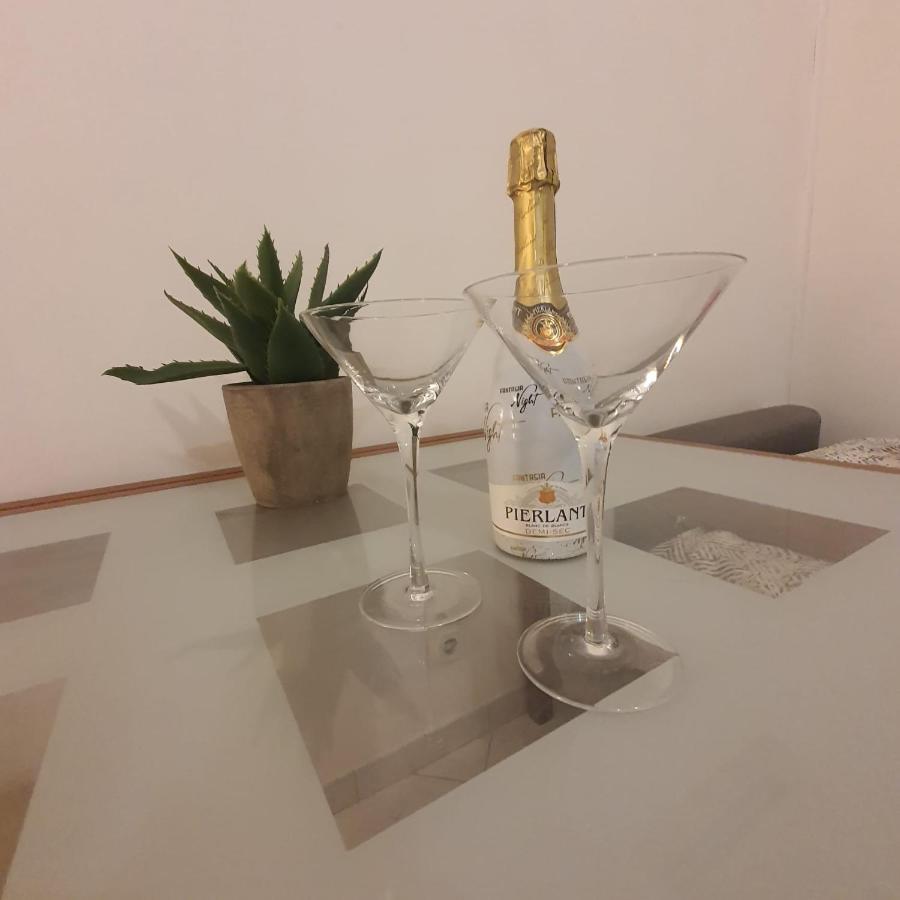 Apartman Monika Near The Beach 스플리트 외부 사진